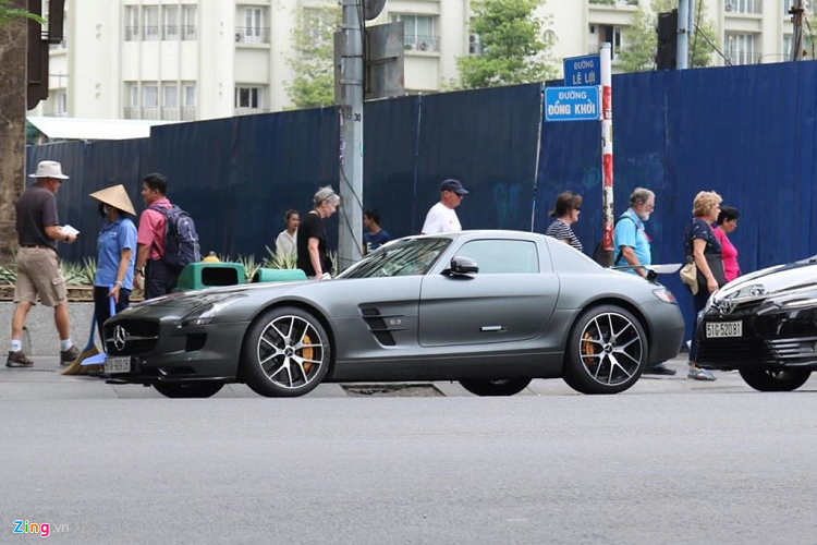 Ngam Mercedes-Benz SLS AMG GT hang hiem nha chong Ha Tang-Hinh-5