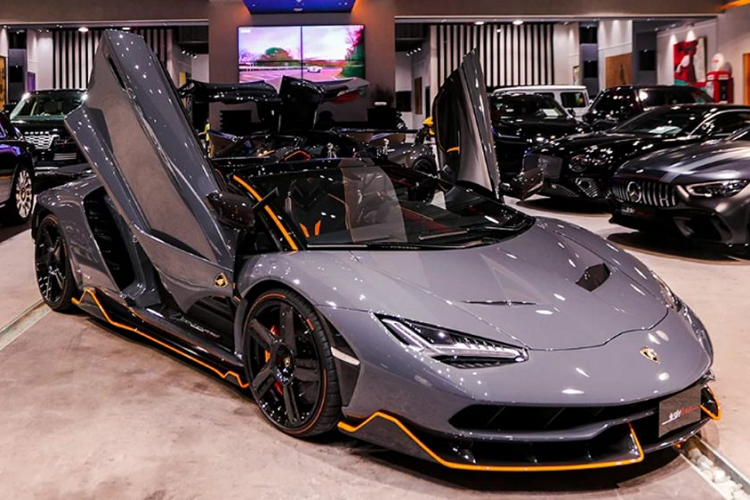 Sieu xe Lamborghini Centenario Roadster hon 90 ty dong-Hinh-3