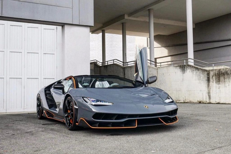 Sieu xe Lamborghini Centenario Roadster hon 90 ty dong