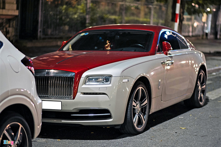 Xe sang Rolls-Royce Wraith mau doc dao pho HN-Hinh-10