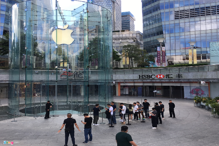 Apple Store dep nhat chau A qua tai trong ngay ban iPhone 11-Hinh-2