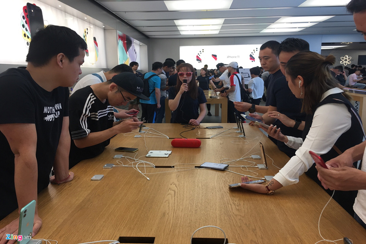Apple Store dep nhat chau A qua tai trong ngay ban iPhone 11-Hinh-9