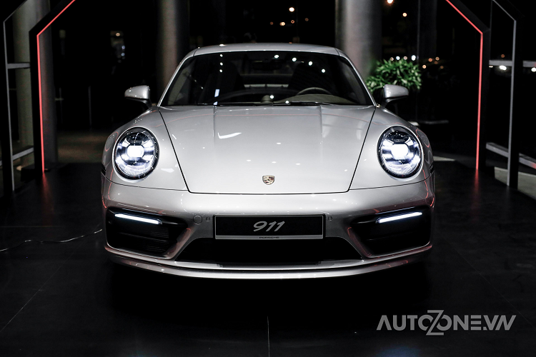 Can canh Porsche 911 Carrera S gan 10 ty tai Viet Nam-Hinh-6