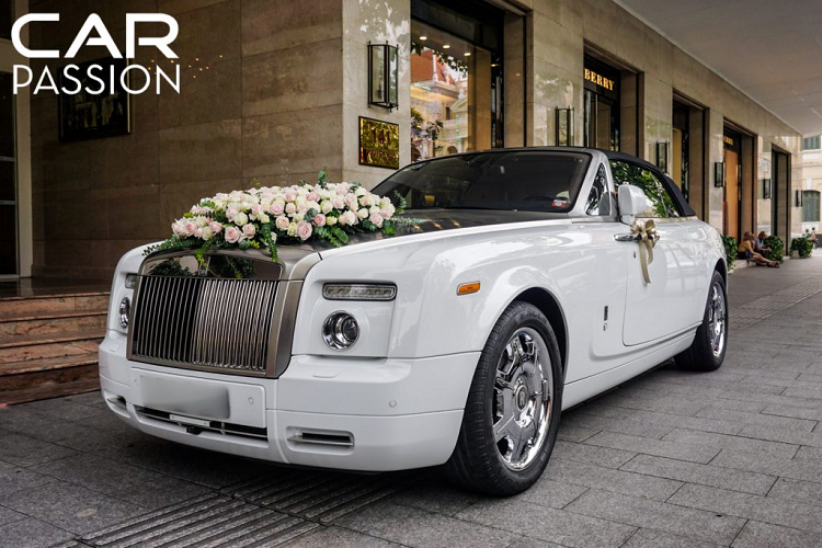 Rolls-Royce Phantom Drophead Coupe hon 20 ty ruoc dau tai Sai Gon