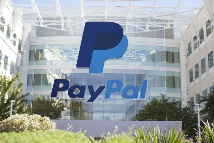 PayPal xin rut khoi lien minh tien ao cua Facebook