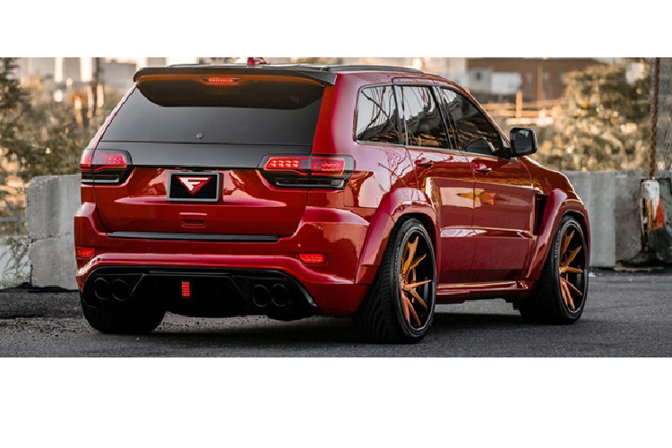 Jeep Grand Cherokee SRT8 do manh gap doi Lamborghini Urus-Hinh-2