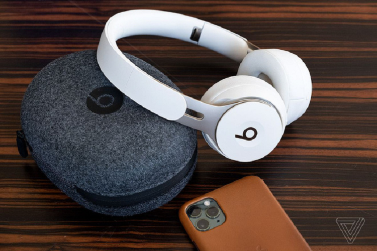 Apple ra mat tai nghe Beats Solo Pro truoc su kien Google Pixel