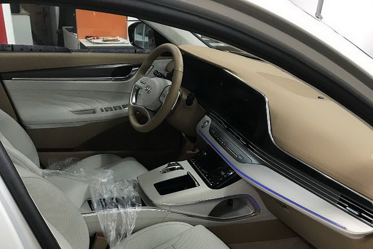 Sedan Hyundai Grandeur 2020 moi lo dien truoc them ra mat-Hinh-4