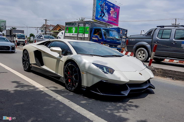 Lamborghini Aventador ban ky niem 50 nam tai Sai Gon-Hinh-9