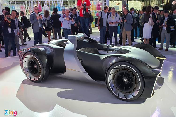 Concept xe the thao tuong lai e-Racer 