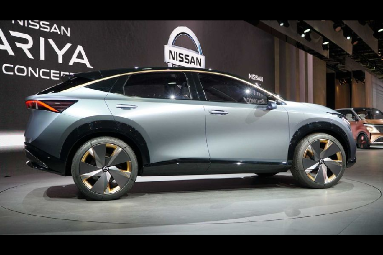 Ngam crossover chay dien tuong lai - Nissan Ariya Concept moi-Hinh-4