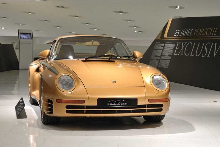 Ngam Porsche 959 hang hiem tai bao tang Porsche Stuttgart