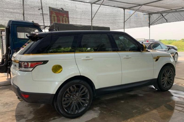 Range Rover Sport cua Huan “hoa hong” rao ban 5 ty dong-Hinh-4