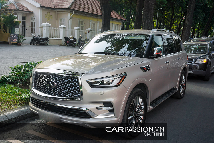 Can canh “khung long” Infiniti QX80 hon 9 ty o Sai Gon-Hinh-9