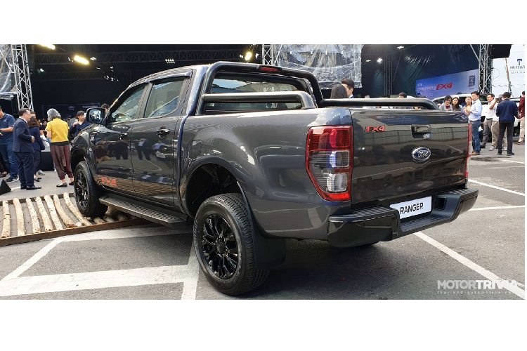 Xem truoc Ford Ranger FX4 va Everest Sport moi sap ve Viet Nam-Hinh-3