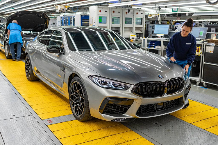 BMW M8 Gran Coupe 2020 moi da san sang ra mat-Hinh-2