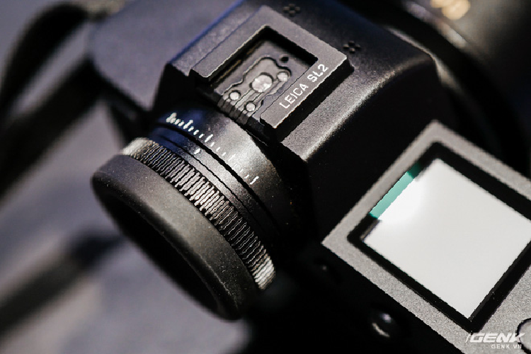 May anh khong guong lat Leica SL2 gia gan 160 trieu dong-Hinh-9