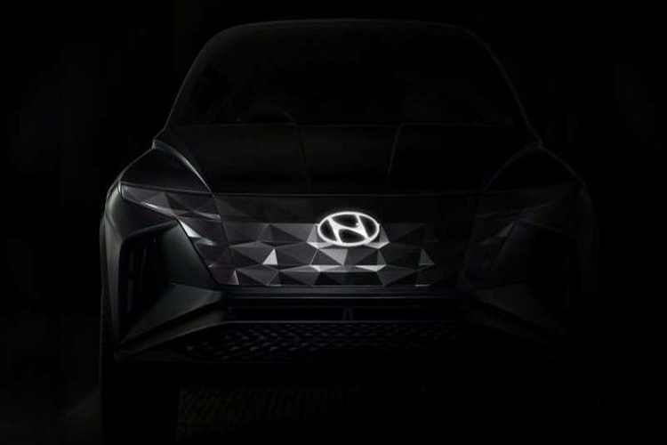 Hyundai “up mo” ra mat xe Plug-in Hybrid crossover moi