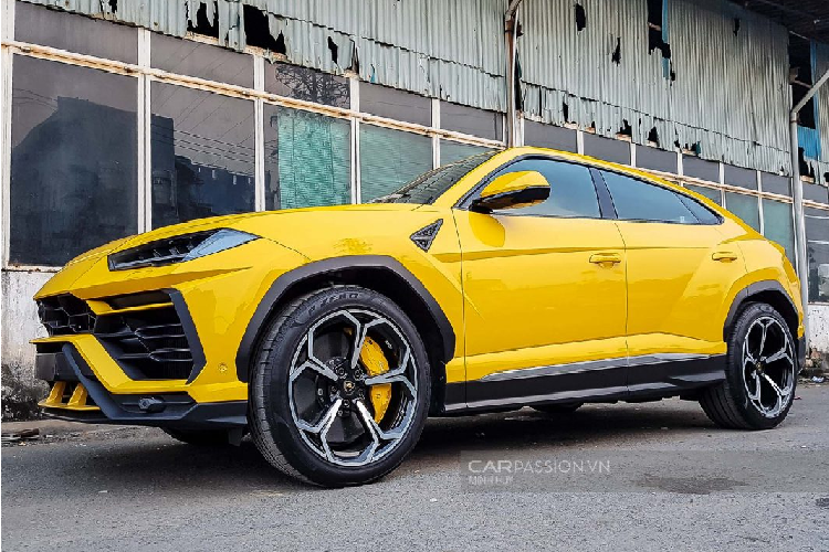 Sieu SUV Lamborghini Urus thu 6 hon 20 ty ve Viet Nam-Hinh-2