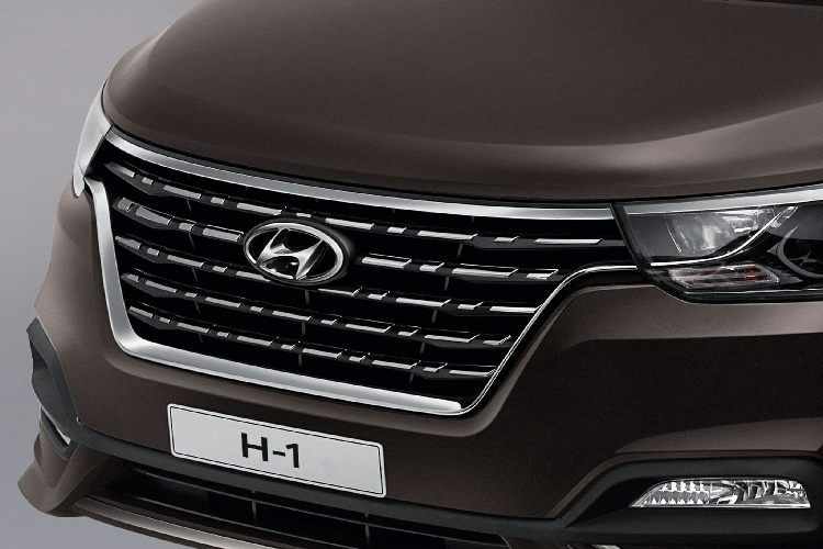 Hyundai ra mat H-1 va Grand Starex moi tu 1,32 ty dong-Hinh-2