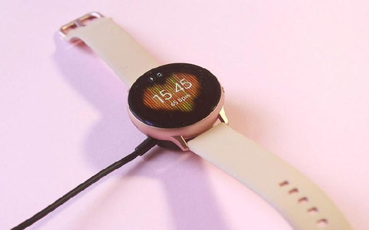 Galaxy Watch Active2 da thay doi ve ca thiet ke va tinh nang-Hinh-4