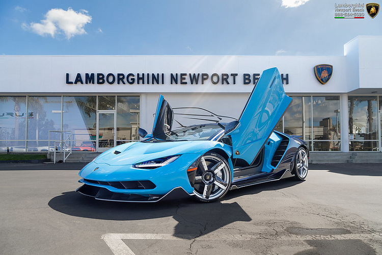 Sieu xe Lamborghini dac biet lay cam hung tu Bugatti Chiron