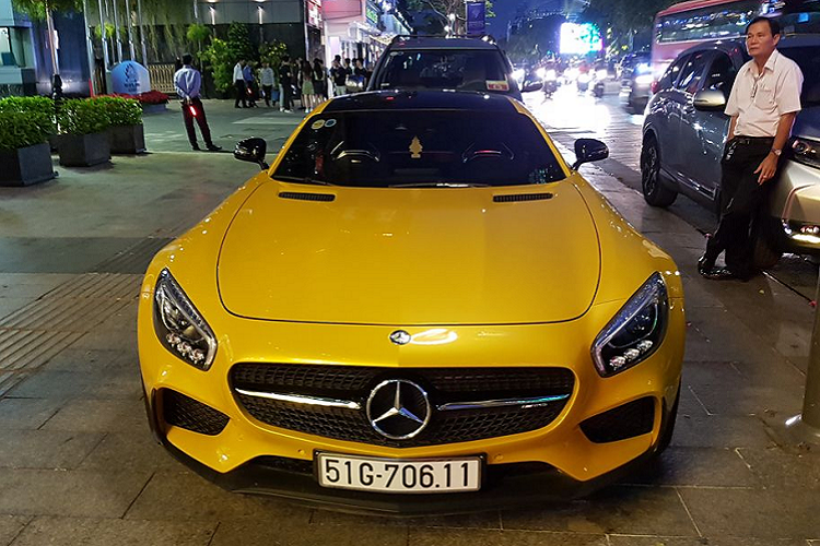 Mercedes-AMG GT S Edition-1 hon 8 ty tren pho Sai Thanh