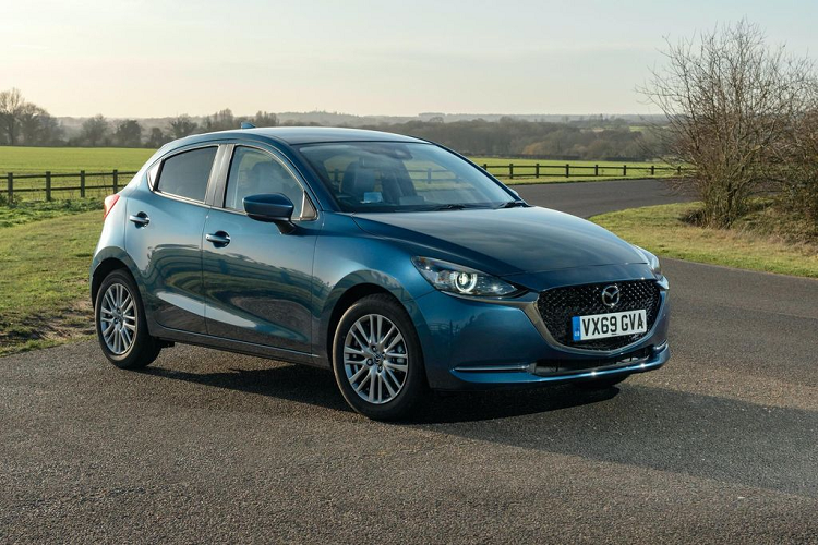 Mazda2 Facelift 2020 tu 490 trieu dong tai chau Au