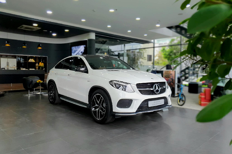 Can canh Mercedes-AMG GLE 43 cuoi cung, hon 4 ty tai VN-Hinh-4