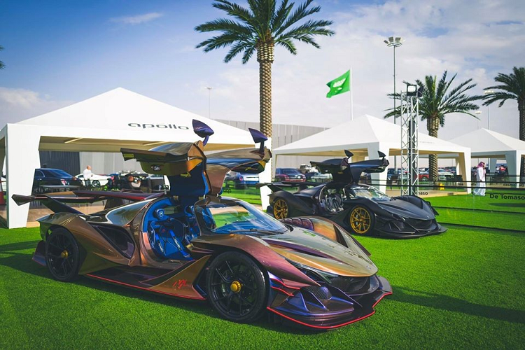 Dai gia Malaysia tau sieu xe Apollo Intensa Emozione dau tien-Hinh-3