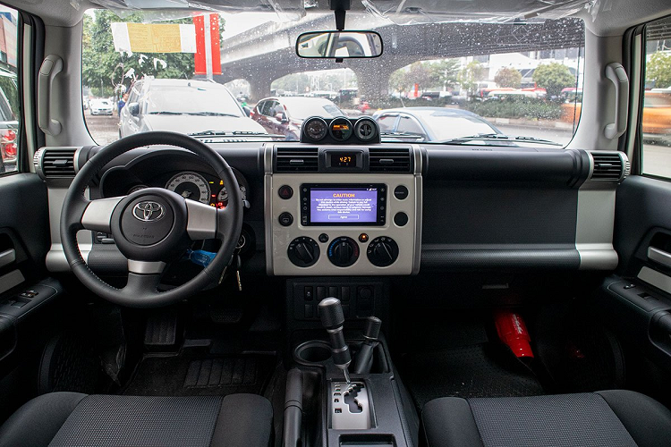 Can canh Toyota FJ Cruiser 2020 dau tien ve Viet Nam-Hinh-8