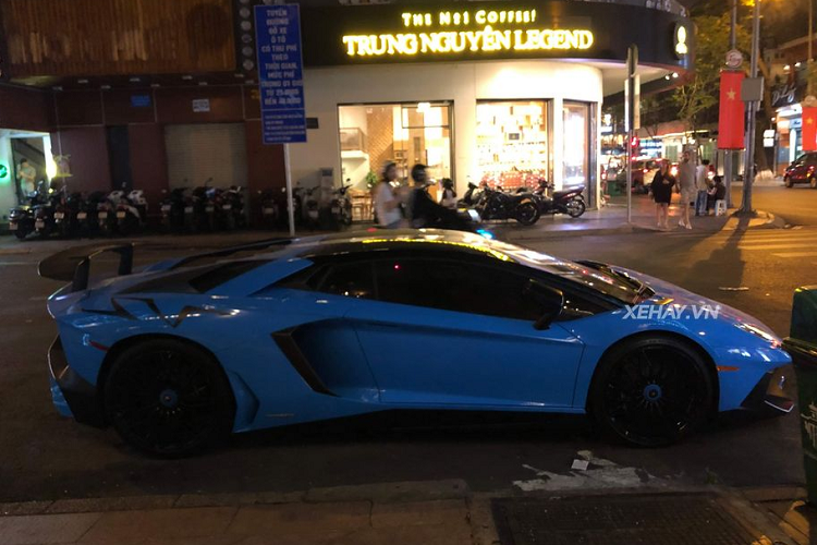 Sieu xe Lamborghini Aventador SV hon 30 ty lan banh tai Sai Gon-Hinh-7