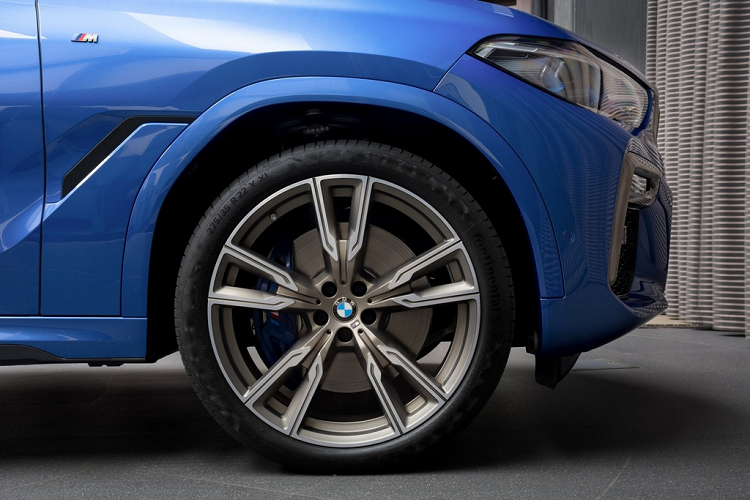 Chi tiet BMW X6 M50i Riverside Blue hon 1,9 ty dong-Hinh-3