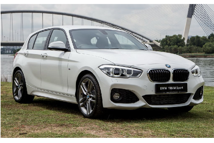 Xe sang BMW lai giam toi 300 trieu dong tai Viet Nam-Hinh-6