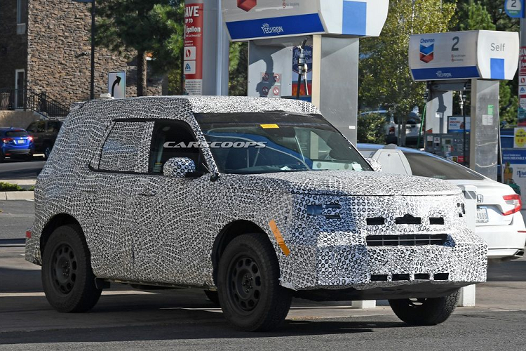 Ford Baby Bronco 2021 