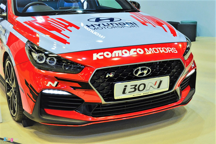 Xe Hyundai i30 N moi khoang 2,5 ty dong tai Singapore-Hinh-2