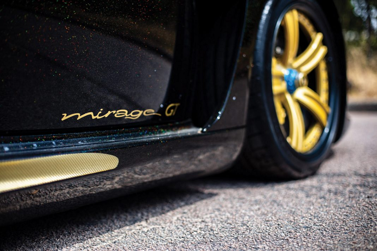 Ngam sieu pham Gemballa Mirage GT Gold Edition cua Samuel Eto’o-Hinh-9
