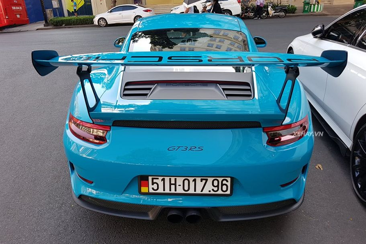 Porsche 911 GT3 RS do dang Lamborghini Huracan o Sai Gon-Hinh-4