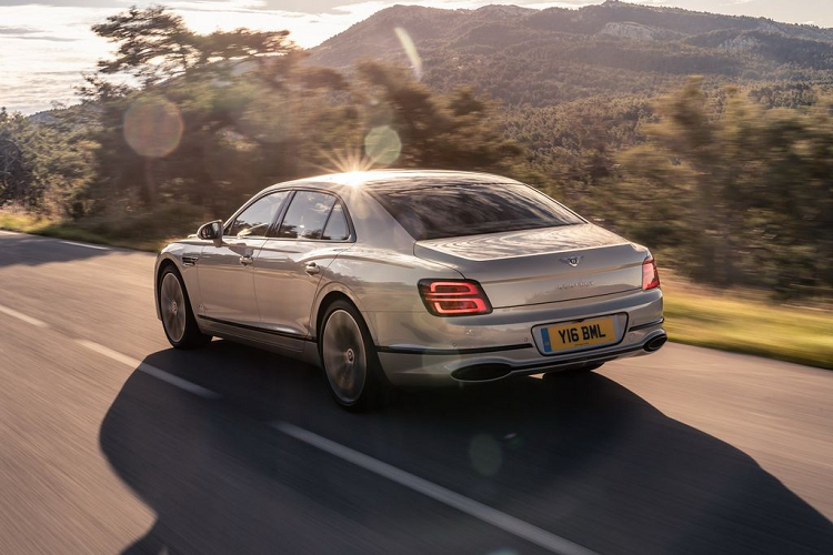 Bentley Flying Spur 2020 la mau sedan sang trong nhat the gioi-Hinh-2