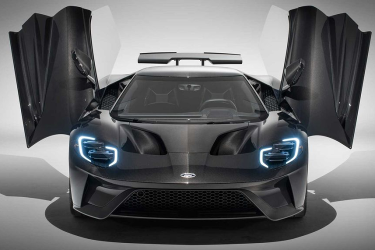 Sieu xe Ford GT Liquid Carbon Edition 2020 lo dien