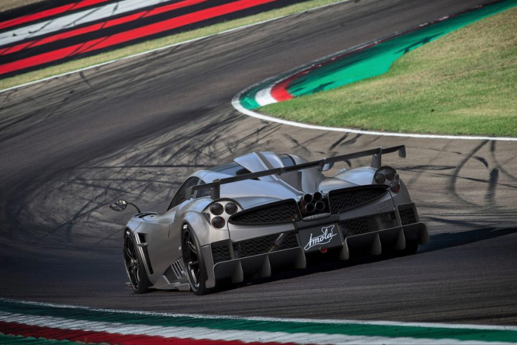 Ra mat sieu xe Pagani Huayra Imola moi toi 116 ty dong-Hinh-2