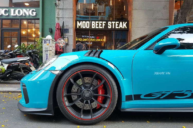 Sieu xe Porsche 911 GT3 RS 2019 hon 20 ty tren pho Sai Gon-Hinh-6