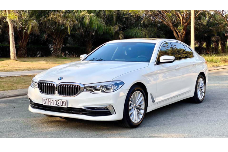 BMW 530i chinh hang 