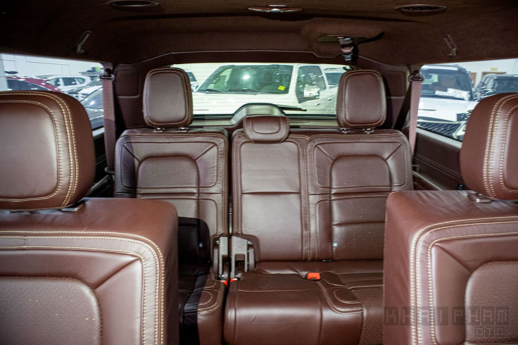 Lincoln Navigator Black Label 2020 hon 8 ty dong ve Viet Nam-Hinh-8