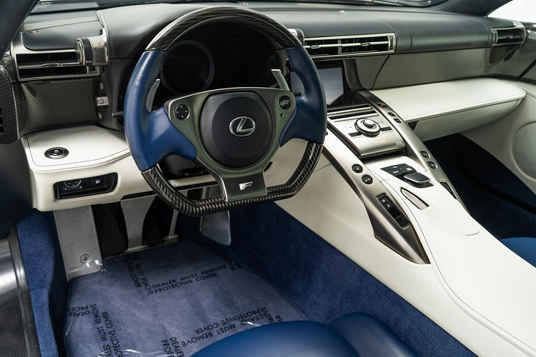 Lexus LFA cua Paris Hilton rao ban hon 495 nghin USD-Hinh-5