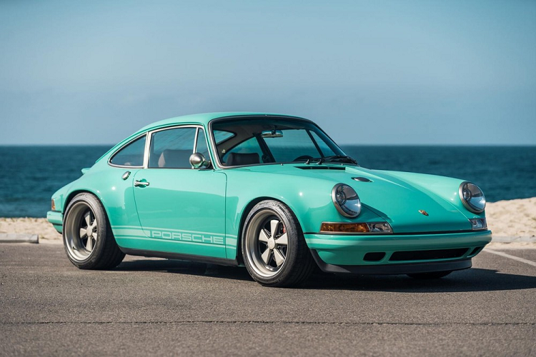 Sieu xe Porsche 911 “Malibu” 1991 phuc che hon 20 ty dong