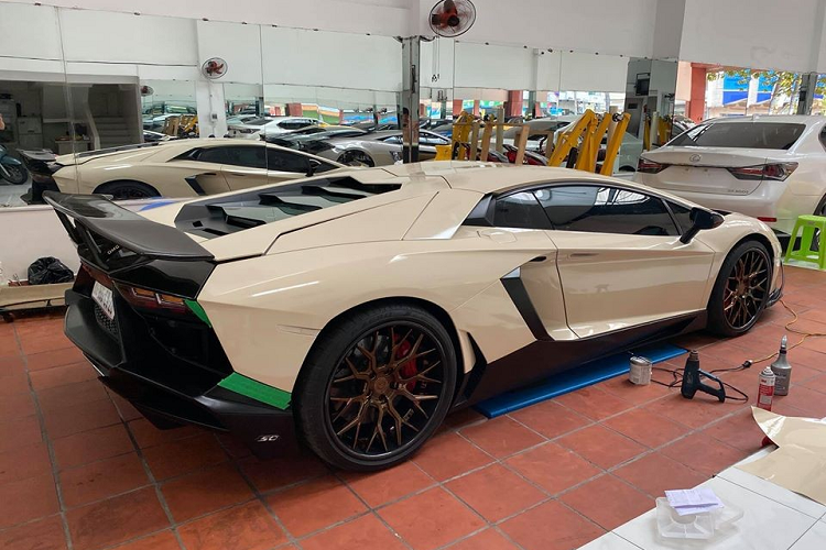 “Cong tu” Bac Lieu thay ao sieu xe Lamborghini Aventador hon 20 ty-Hinh-3