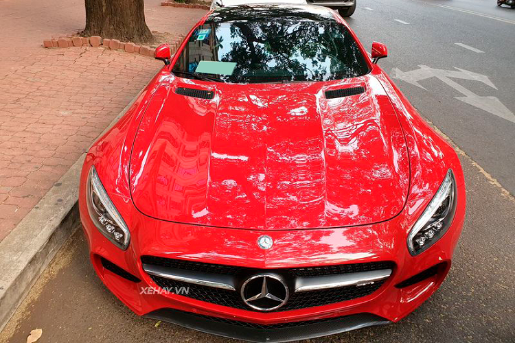 Sieu xe Mercedes-AMG GTS hon 9 ty lan banh o Sai Gon-Hinh-2