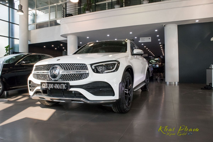 Mercedes-Benz GLC 300 4Matic CKD hon 2,3 ty tai Viet Nam-Hinh-2