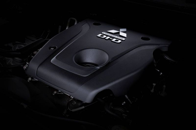 Mitsubishi Pajero Sport 2020 ve Viet Nam se bo dong co xang V6-Hinh-2